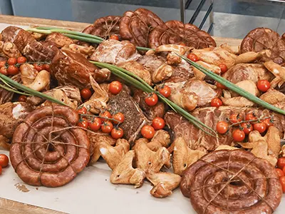 Главные ошибки при приготовлении мясных деликатесов и как их избежать