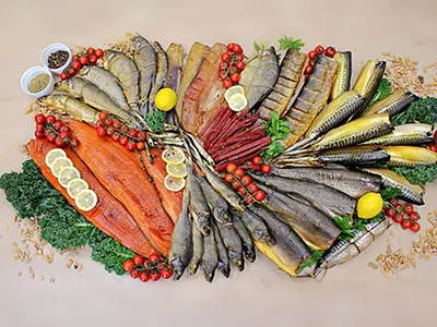 Производство копченой рыбы на примере скумбрии и горбуши: виды копчения, посол, сырье и оборудование