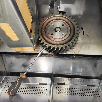 Шумно работает фреза дымогенератора. Фото 2